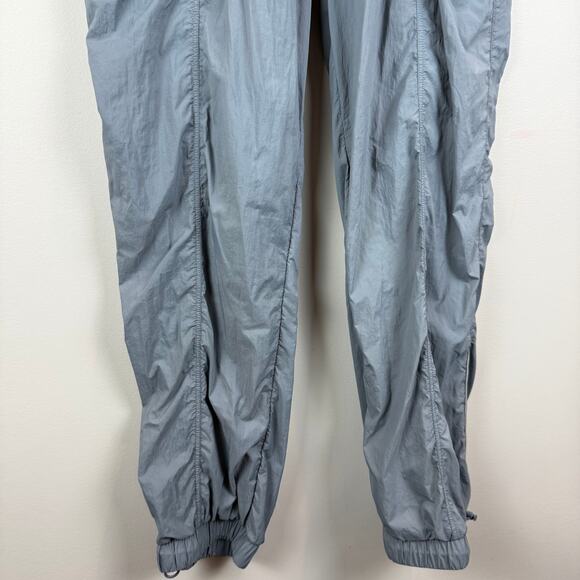 Fabletics Jogger Women's Medium Gray Ultra High-Waisted Piped Athleisure Active - Picture 4 of 9